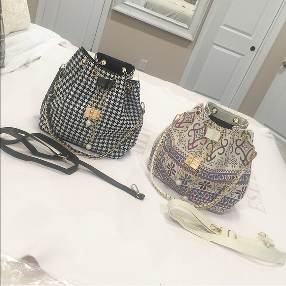 LAST ONE!!! 🖤 Bucket Bag 🖤 - Picture 6 of 6